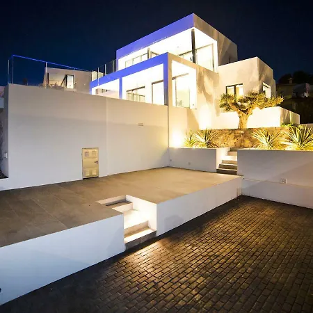 Saona Villa *